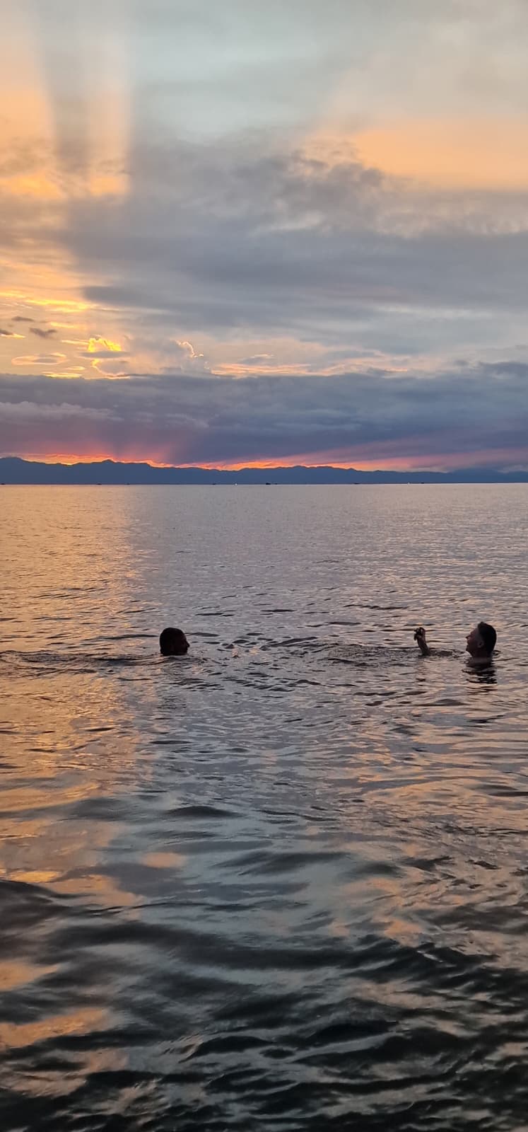 Cape Maclear — Kayaks, Crocodiles, and Sunsets