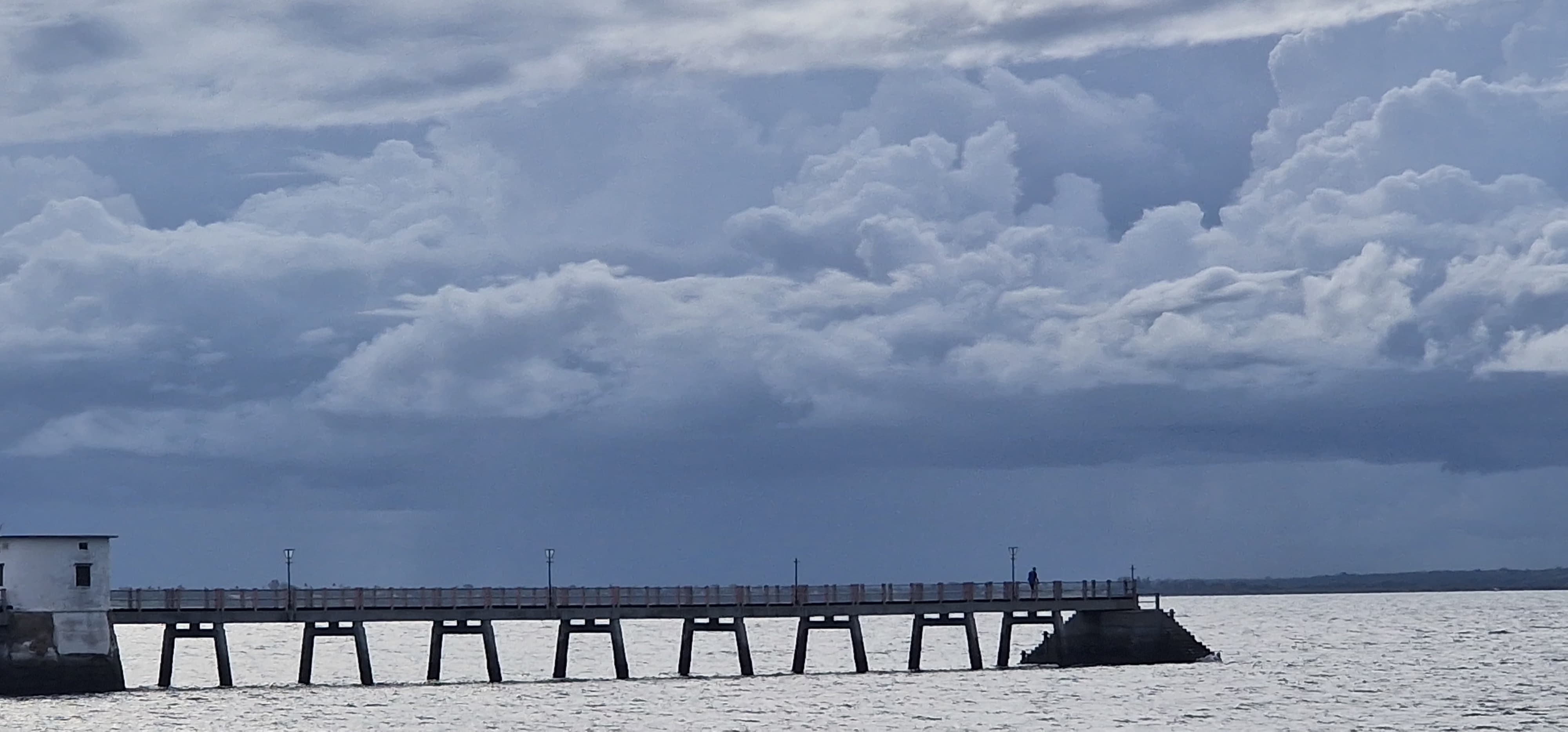 Ilha de Moçambique — Gabriela, Idalino, and Amisse's Fire