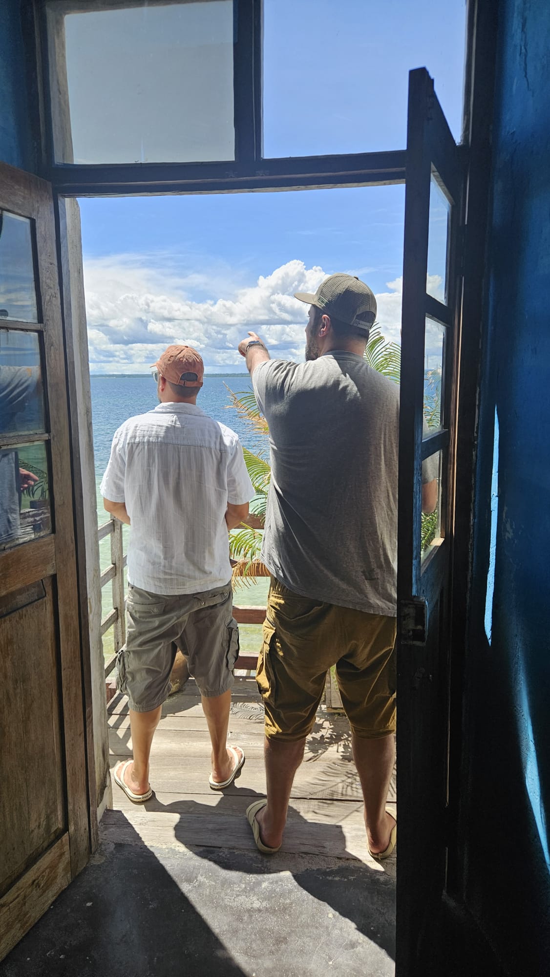 Mozambique Island → Nampula — Izack, the Mermaids, and Mr. Elias