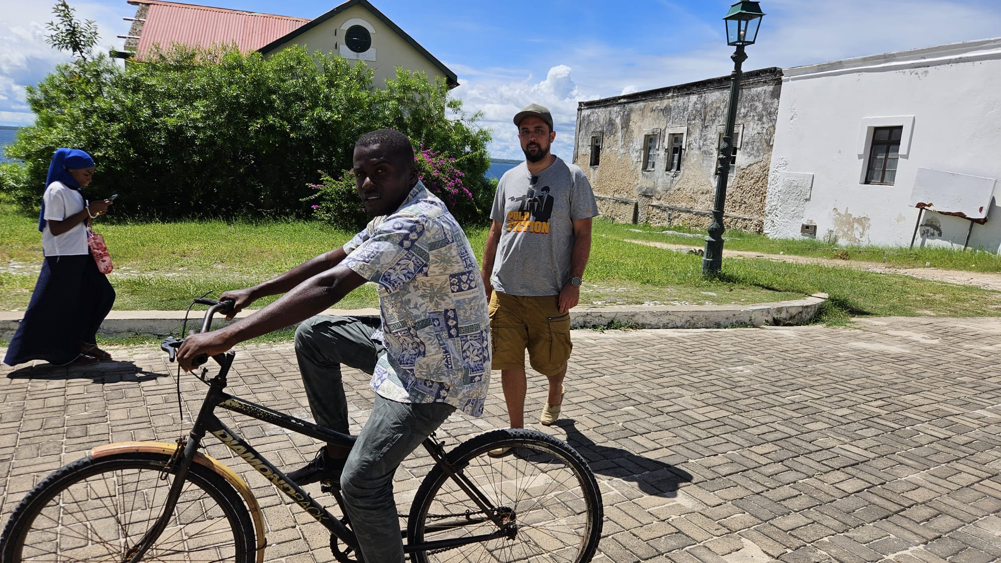 Ilha de Moçambique — Gabriela, Idalino, and Amisse's Fire