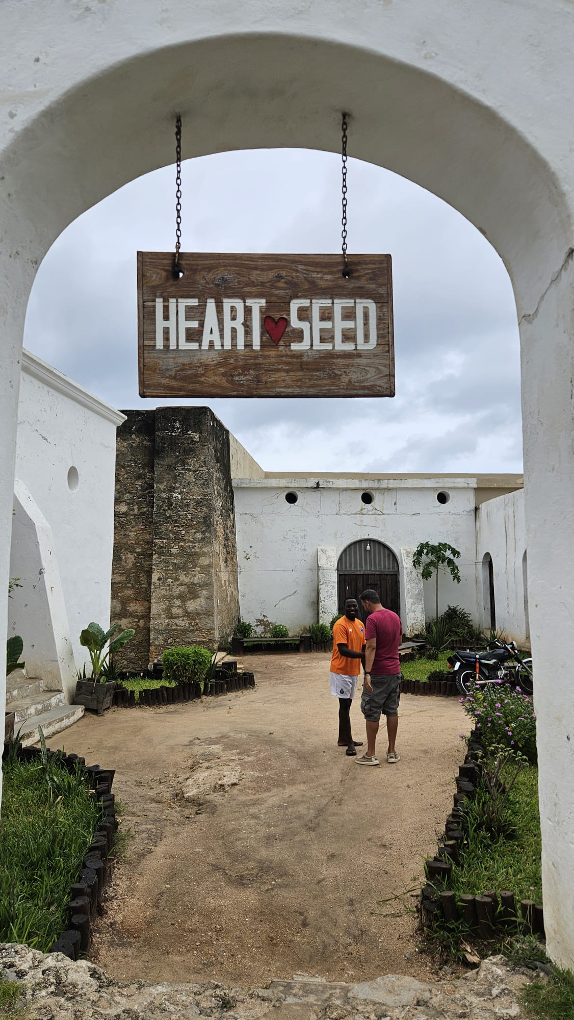 Mozambique Island → Nampula — Izack, the Mermaids, and Mr. Elias