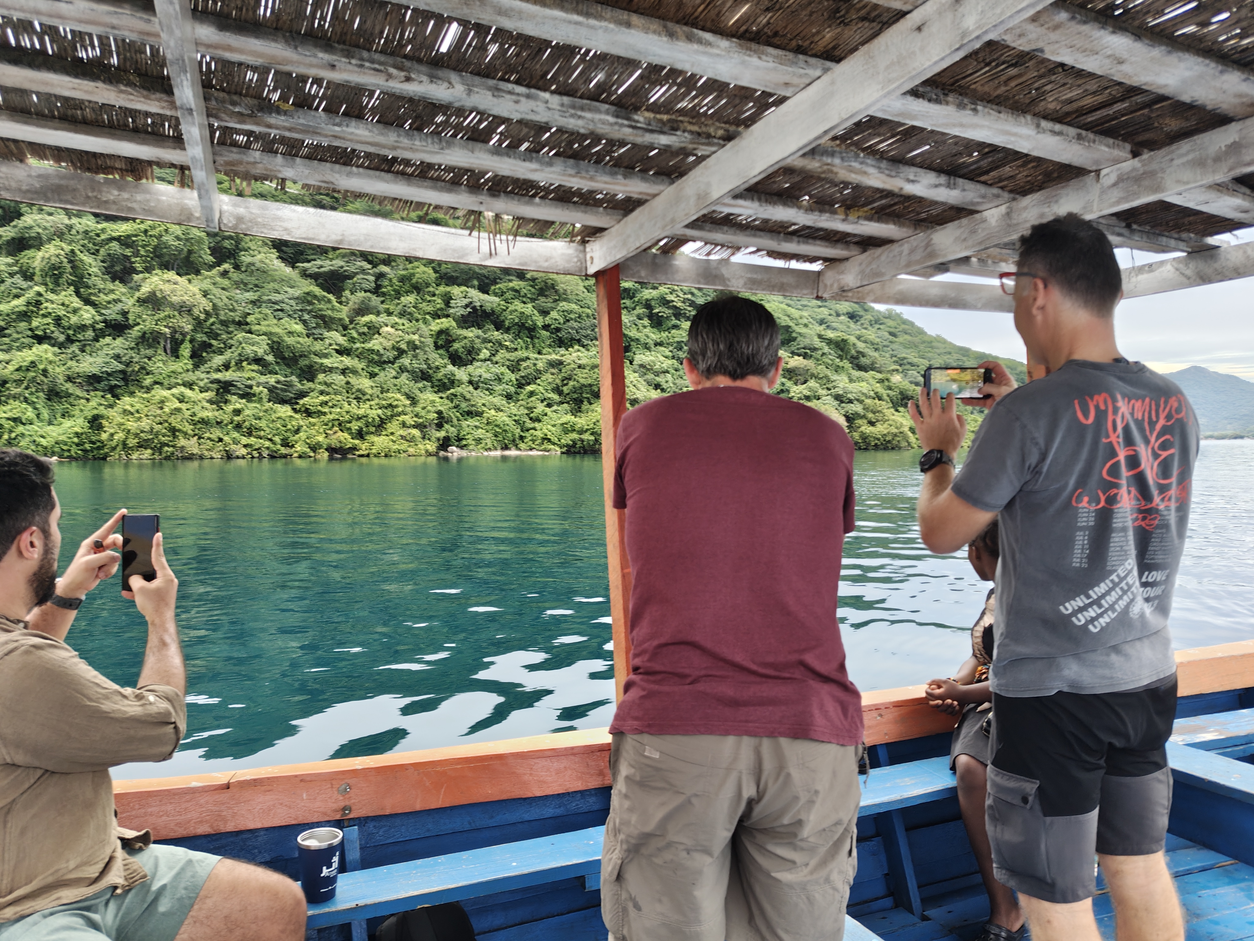 Cape Maclear — Kayaks, Crocodiles, and Sunsets