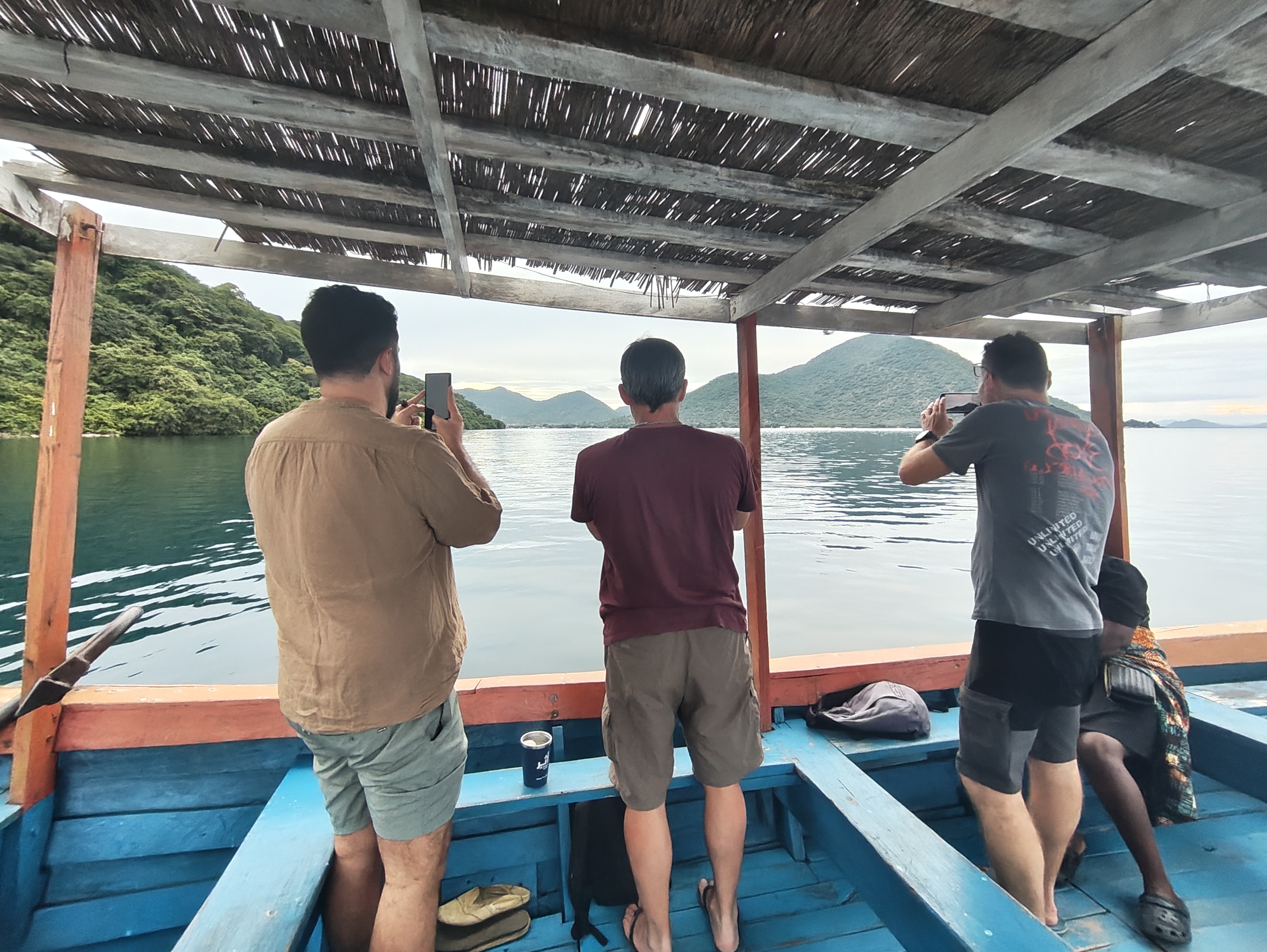 Cape Maclear — Kayaks, Crocodiles, and Sunsets