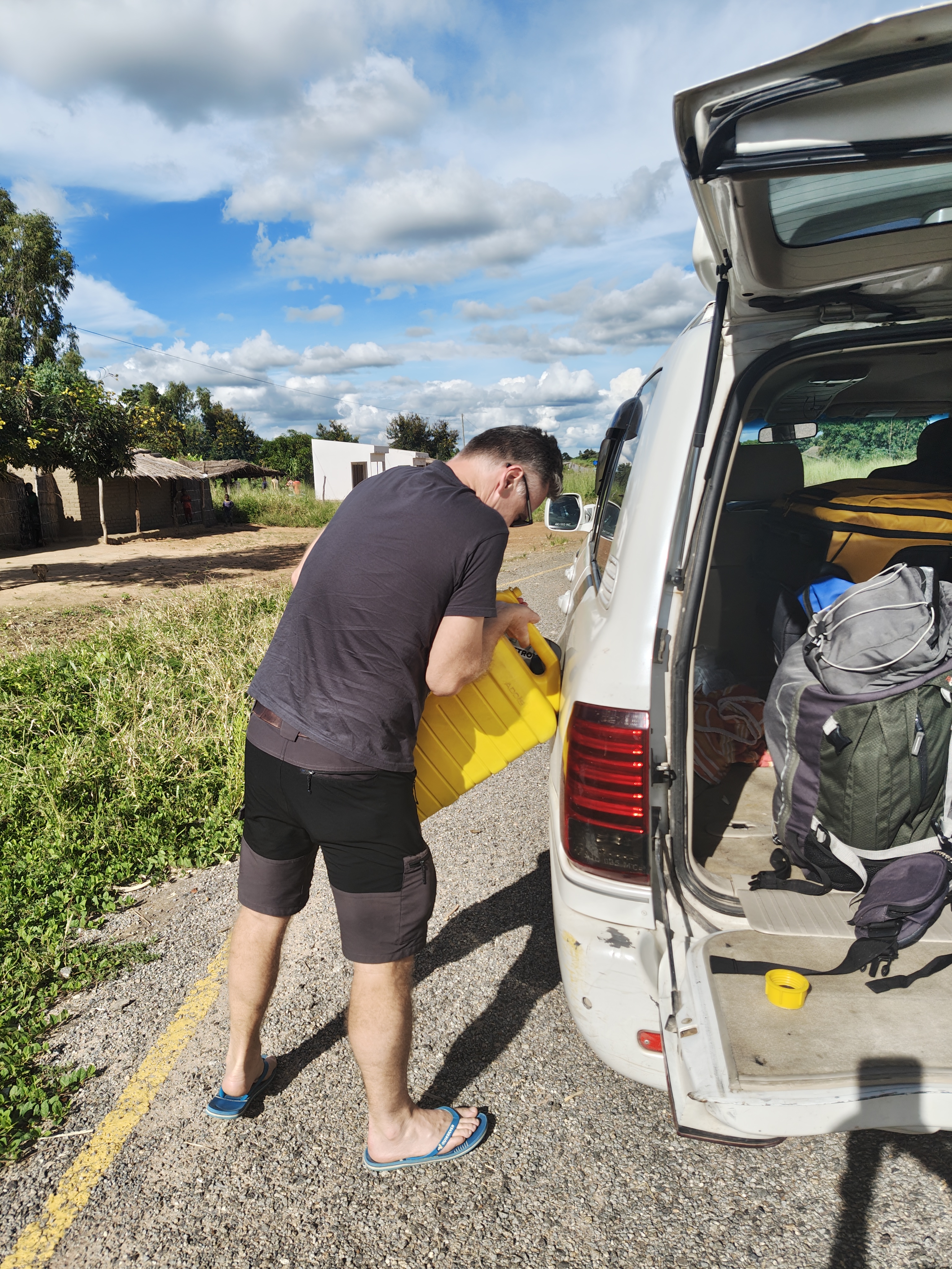 Cape Maclear → Ribaué — Goodbye Diego, Welcome Idalino