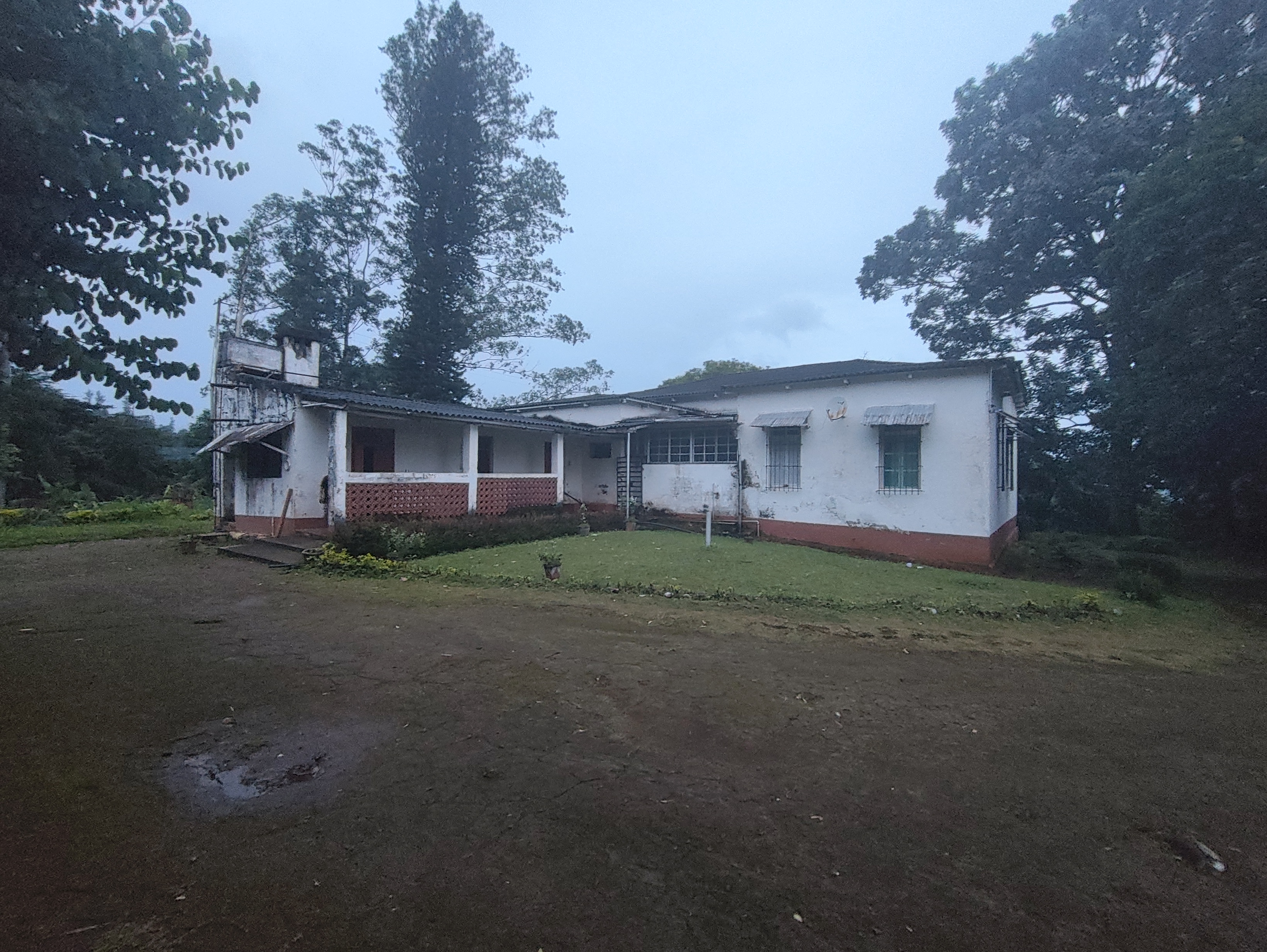 Nampula → Gurué — Evaristo, Carlota, and Castigo