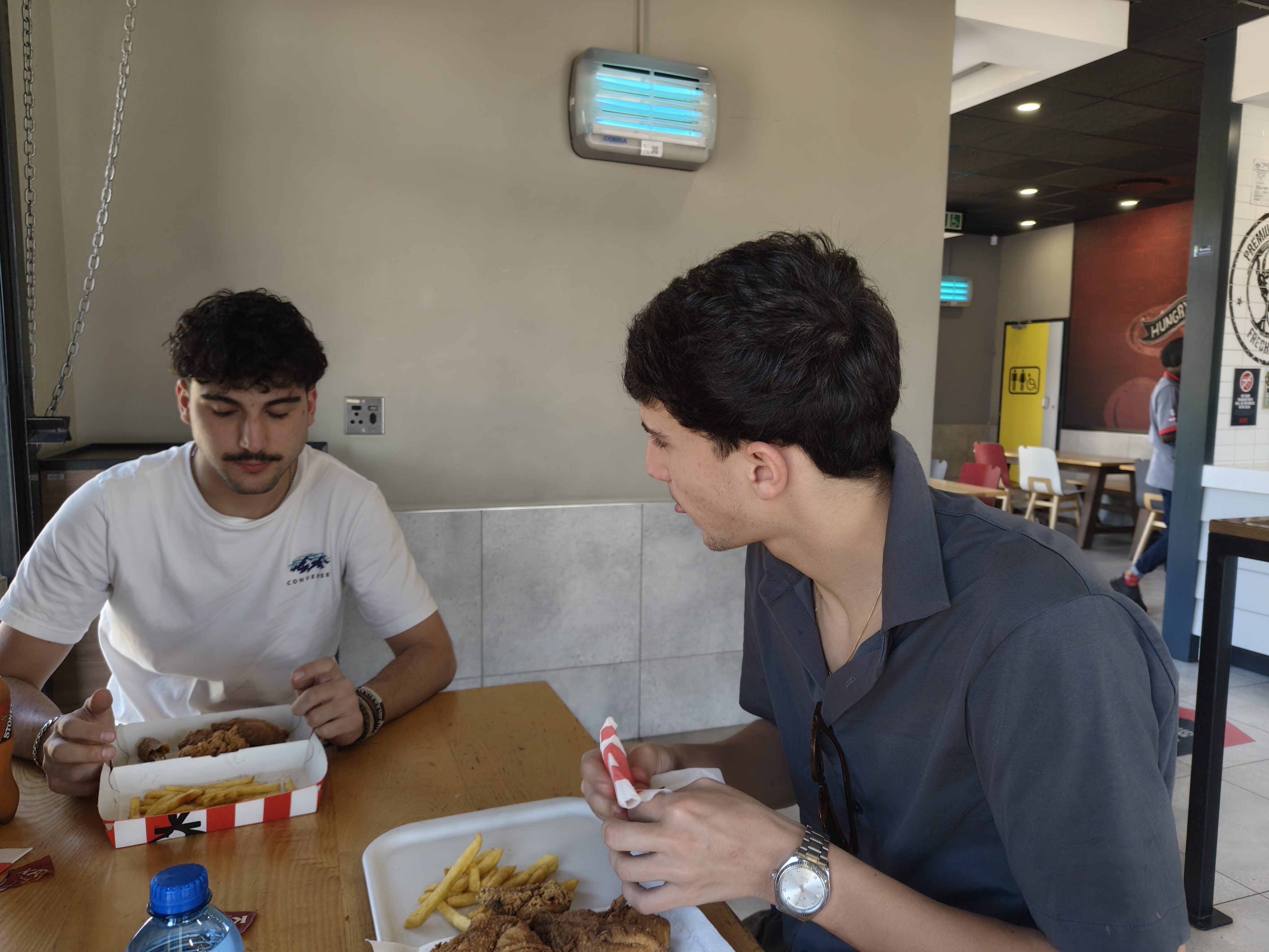 KFC pit stop — Raul-approved, Google-reviewed