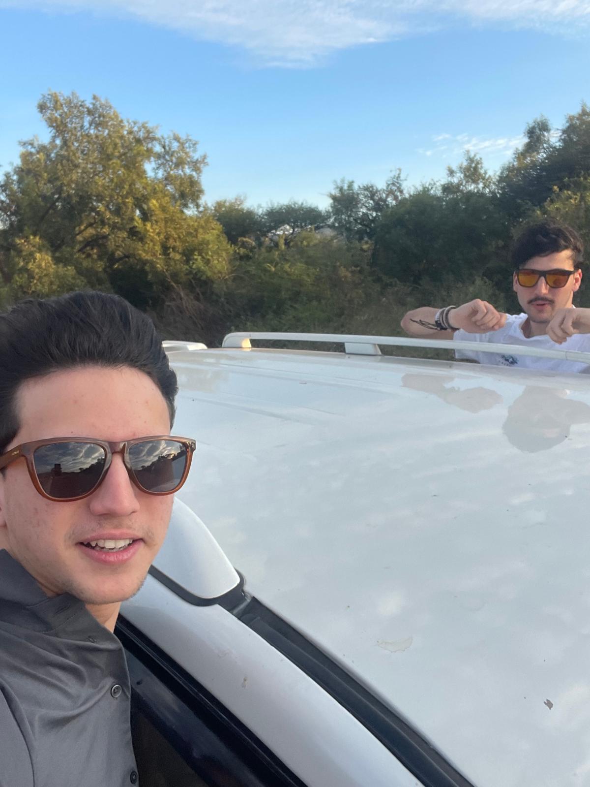 Roof rack selfie — their favourite part of the day